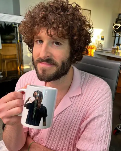 Lil Dicky Who Is He Dating A Look At His Girlfriend And Their Relationship Is He Gay