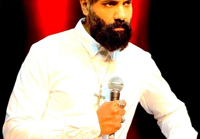 Who Is Paul Chowdhry Wife